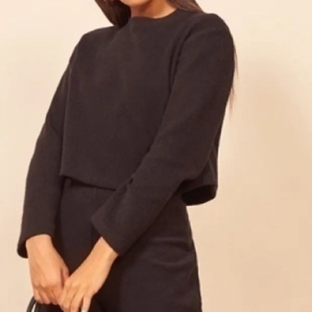 NWT Reformation Cropped Ribbed Pullover Top